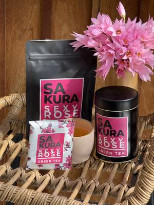 Sakura Sexy Rose - Té verde Sencha con cerezas y pétalos de rosa - doypack 62 gr - hebras - lifestyle
